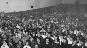 Interior do Cine Enrico Caruso, na década de 1930. (Acervo: Centro de Memória São Bernardo)