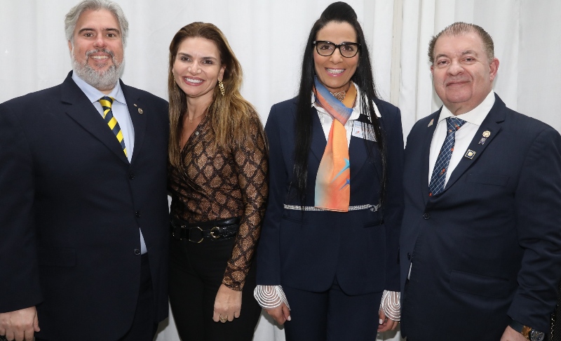 Felipe Domingues, Tatiane Latorre, Jamili Rassoul e Jaime Guedes