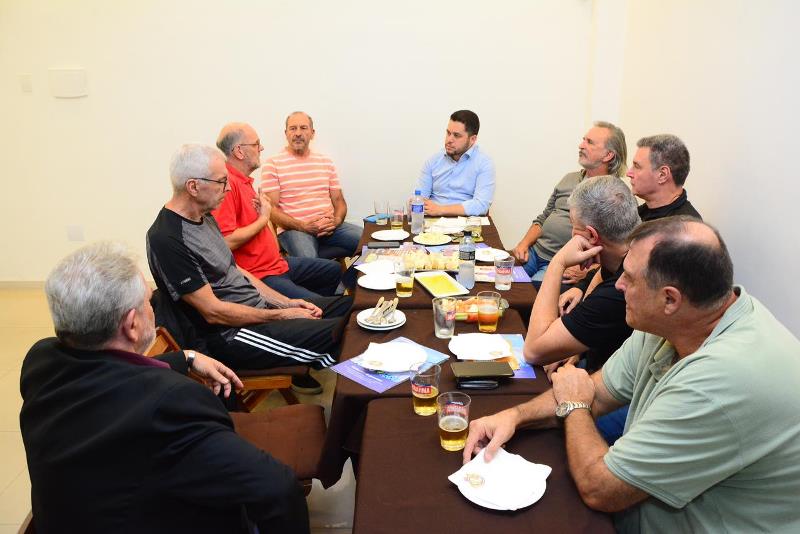 O encontro faz parte de uma série de reuniões promovidas pelo pré-candidato dentro do projeto ‘Santo André da Gente’