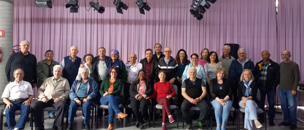 Participantes do encontro de Conversas de Memória